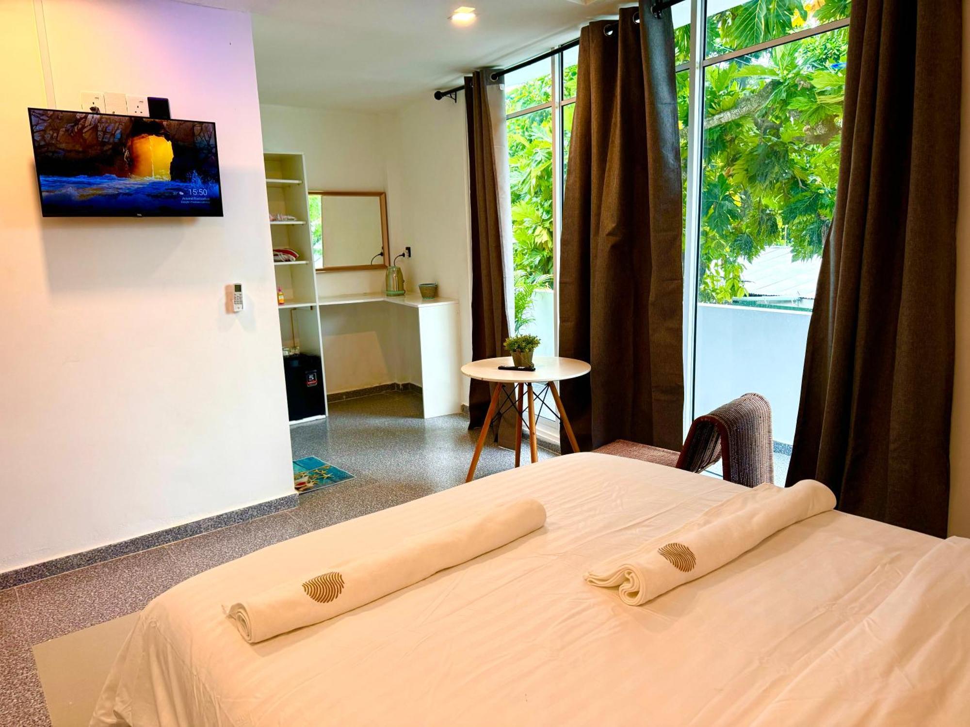 Sands Garden Hotel Thoddoo Eksteriør bilde