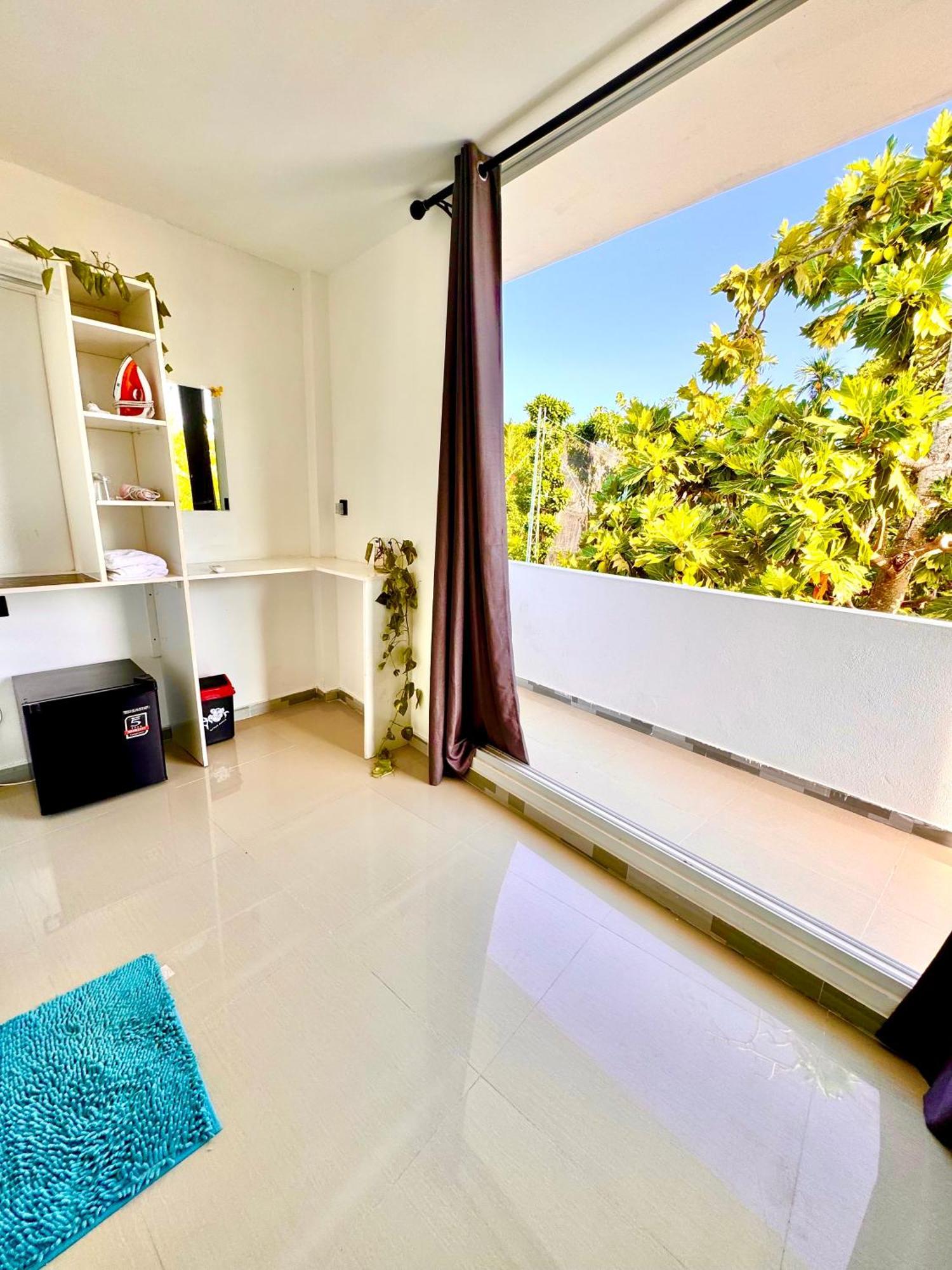 Sands Garden Hotel Thoddoo Eksteriør bilde